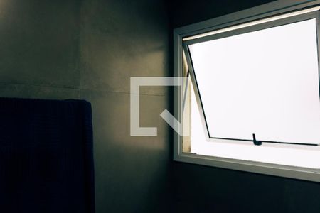 Banheiro da Suíte de apartamento à venda com 2 quartos, 79m² em Jardim Tupanci, Barueri