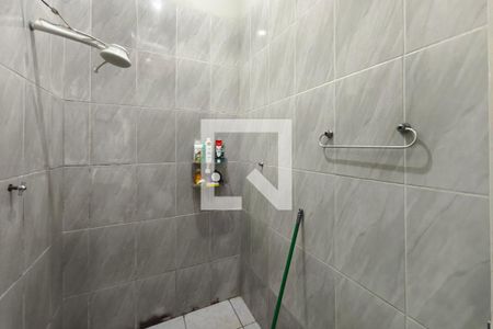 Banheiro de casa à venda com 2 quartos, 90m² em Jardim Santa Eudoxia, Campinas