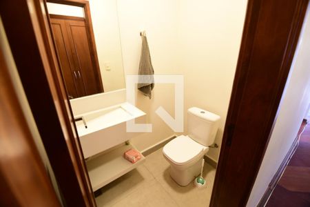 Lavabo de apartamento à venda com 3 quartos, 240m² em Centro, Campinas