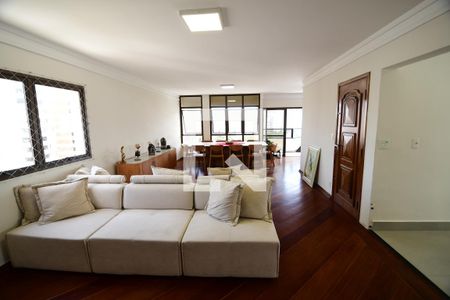 Sala de apartamento à venda com 3 quartos, 240m² em Centro, Campinas
