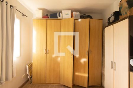 Quarto 2 de casa para alugar com 3 quartos, 94m² em Pinheirinho, Curitiba