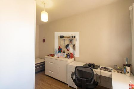 Quarto 1 de casa para alugar com 3 quartos, 94m² em Pinheirinho, Curitiba