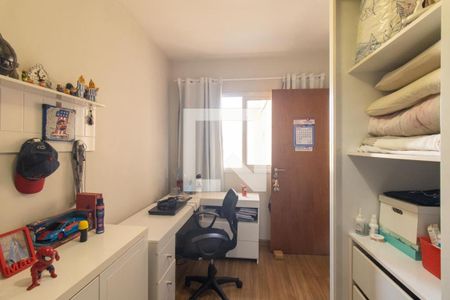 Quarto 1 de casa para alugar com 3 quartos, 94m² em Pinheirinho, Curitiba