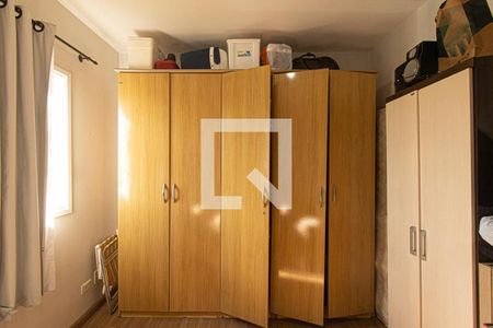 Quarto 2 de casa para alugar com 3 quartos, 94m² em Pinheirinho, Curitiba
