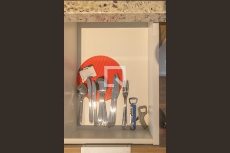 Cozinha de kitnet/studio à venda com 1 quarto, 25m² em Vila Nova Conceição, São Paulo