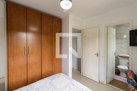 Suíte de casa de condomínio para alugar com 3 quartos, 120m² em Jardim Santa Maria, São Paulo