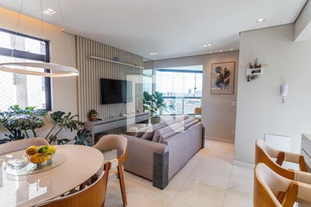 Sala de apartamento à venda com 3 quartos, 252m² em Sion, Belo Horizonte