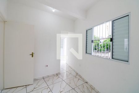 Quarto de casa para alugar com 1 quarto, 50m² em Jardim Neide, São Paulo