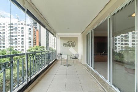 Varanda de apartamento para alugar com 3 quartos, 172m² em Cidade Monções, São Paulo