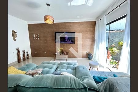 Sala de casa para alugar com 3 quartos, 240m² em Vila Augusta, Guarulhos