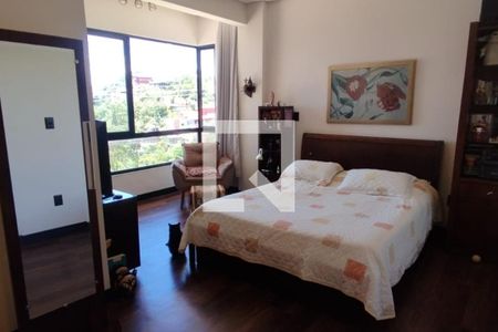 Casa de Condomínio à venda com 4 quartos, 271m² em Vile de Montagne, Nova Lima