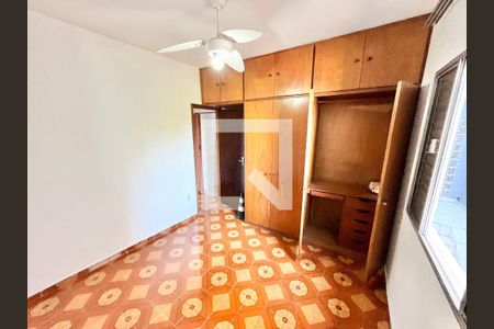 Quarto 1 de casa à venda com 2 quartos, 137m² em Vila Pita, São Paulo