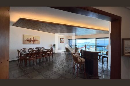 Sala de apartamento para alugar com 5 quartos, 355m² em Jardim Asturias, Guarujá