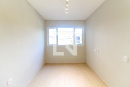Sala/Quarto de kitnet/studio à venda com 1 quarto, 27m² em Jardim Helena, São Paulo