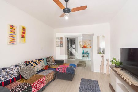 Casa à venda com 4 quartos, 242m² em Marechal Rondon, Canoas