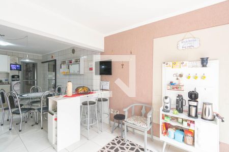 Casa à venda com 4 quartos, 242m² em Marechal Rondon, Canoas