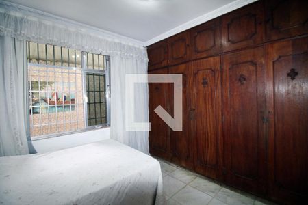 Quarto 1 - Suíte de casa à venda com 4 quartos, 240m² em Jardim América, Rio de Janeiro