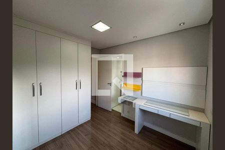 Apartamento à venda com 3 quartos, 107m² em Vila Lucia Elvira, São Paulo