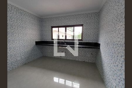 Casa à venda com 3 quartos, 222m² em Jardim Piqueroby, São Paulo