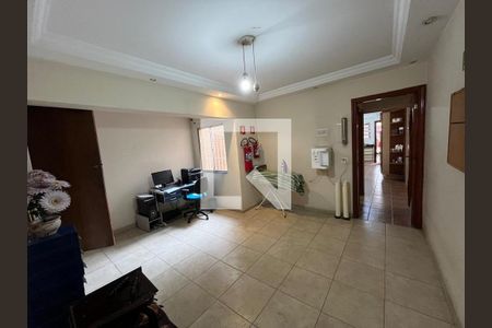 Casa à venda com 4 quartos, 400m² em Jardim da Saúde, São Paulo