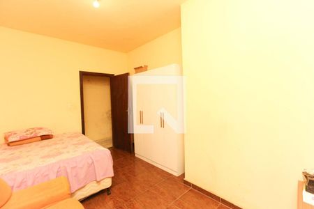 Casa à venda com 5 quartos, 180m² em Milionários, Belo Horizonte