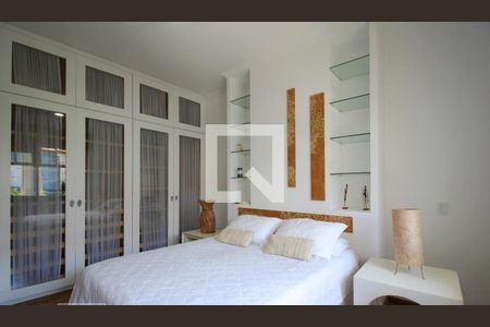 Apartamento à venda com 2 quartos, 150m² em Vila Nova Conceição, São Paulo