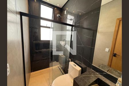 Casa à venda com 4 quartos, 350m² em Vale do Sereno, Nova Lima