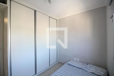 Quarto 1 de apartamento à venda com 2 quartos, 60m² em Taquara, Rio de Janeiro