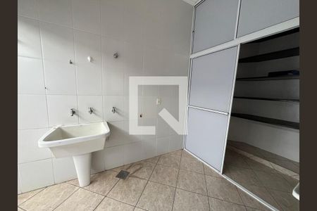 Casa para alugar com 3 quartos, 250m² em Jardim Nova Europa, Campinas