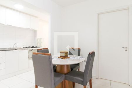 Sala de apartamento para alugar com 3 quartos, 77m² em Marechal Rondon, Canoas