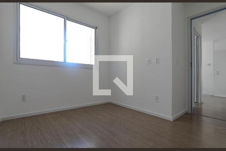 Quarto de apartamento para alugar com 1 quarto, 60m² em Vila Francisco Remeikis, Taboão da Serra