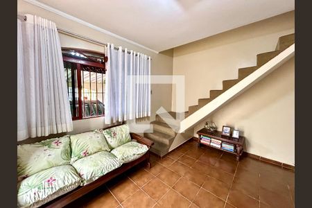 Sala de casa à venda com 3 quartos, 175m² em Vila Rosália, Guarulhos