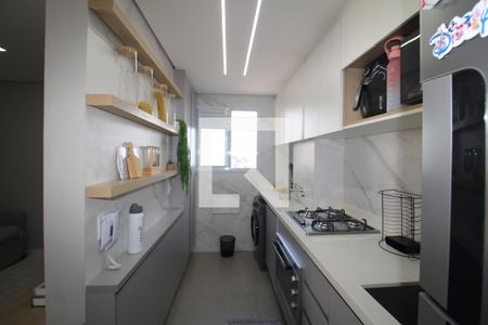 Sala / Cozinha de apartamento à venda com 1 quarto, 40m² em Vila Diva, São Paulo