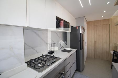 Sala / Cozinha de apartamento à venda com 1 quarto, 40m² em Vila Diva, São Paulo