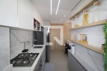 Sala / Cozinha de apartamento à venda com 1 quarto, 40m² em Vila Diva, São Paulo