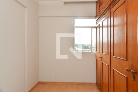 Quarto 2 de apartamento para alugar com 2 quartos, 65m² em Nova Suíça, Belo Horizonte
