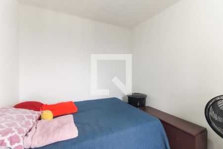 Quarto 1 de apartamento para alugar com 2 quartos, 60m² em Vila Carmosina, São Paulo