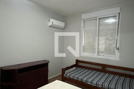 Quarto 1 de apartamento para alugar com 2 quartos, 93m² em Gonzaga, Santos