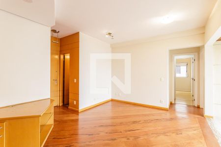 Sala de apartamento para alugar com 3 quartos, 95m² em Moema, São Paulo