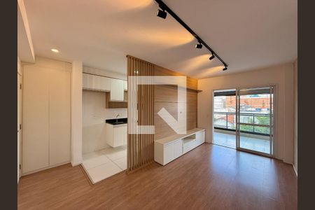 Sala de apartamento para alugar com 2 quartos, 70m² em Chácara Santo Antônio (zona Sul), São Paulo