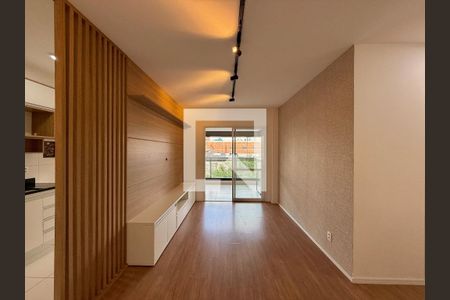 Sala de apartamento para alugar com 2 quartos, 70m² em Chácara Santo Antônio (zona Sul), São Paulo