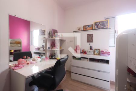 Quarto 2 de casa para alugar com 2 quartos, 100m² em Jardim Sapopemba, São Paulo