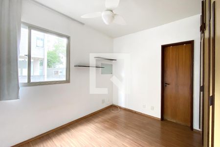 Suite de apartamento à venda com 2 quartos, 77m² em Carmo, Belo Horizonte