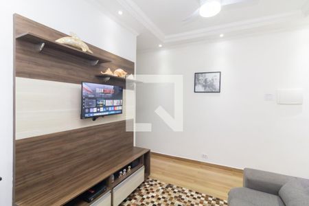 Sala de casa de condomínio para alugar com 2 quartos, 58m² em Cidade Líder, São Paulo