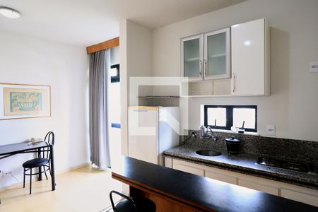 Sala/Cozinha de apartamento à venda com 1 quarto, 45m² em Funcionários, Belo Horizonte