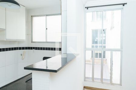 Apartamento à venda com 2 quartos, 45m² em Califórnia, Belo Horizonte