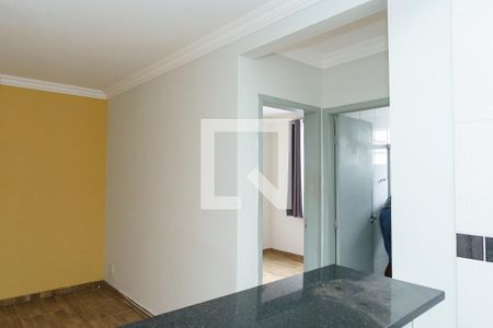 Apartamento à venda com 2 quartos, 45m² em Califórnia, Belo Horizonte