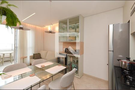 Sala Ambientes de apartamento à venda com 2 quartos, 57m² em Centro, Belo Horizonte
