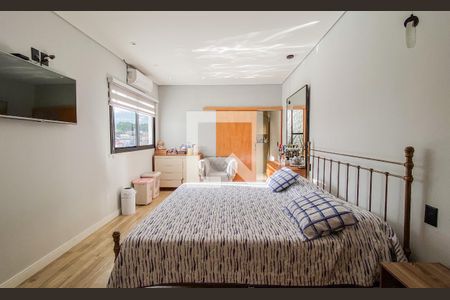 Suite 1 de casa à venda com 3 quartos, 600m² em Vila Buenos Aires, São Paulo