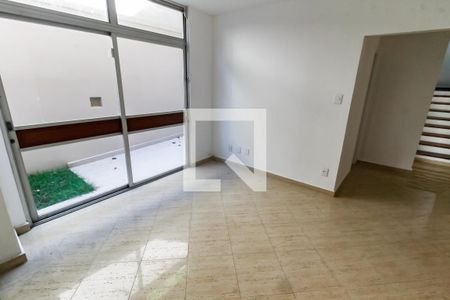 Sala 2 de casa para alugar com 4 quartos, 430m² em Fazenda Morumbi, São Paulo